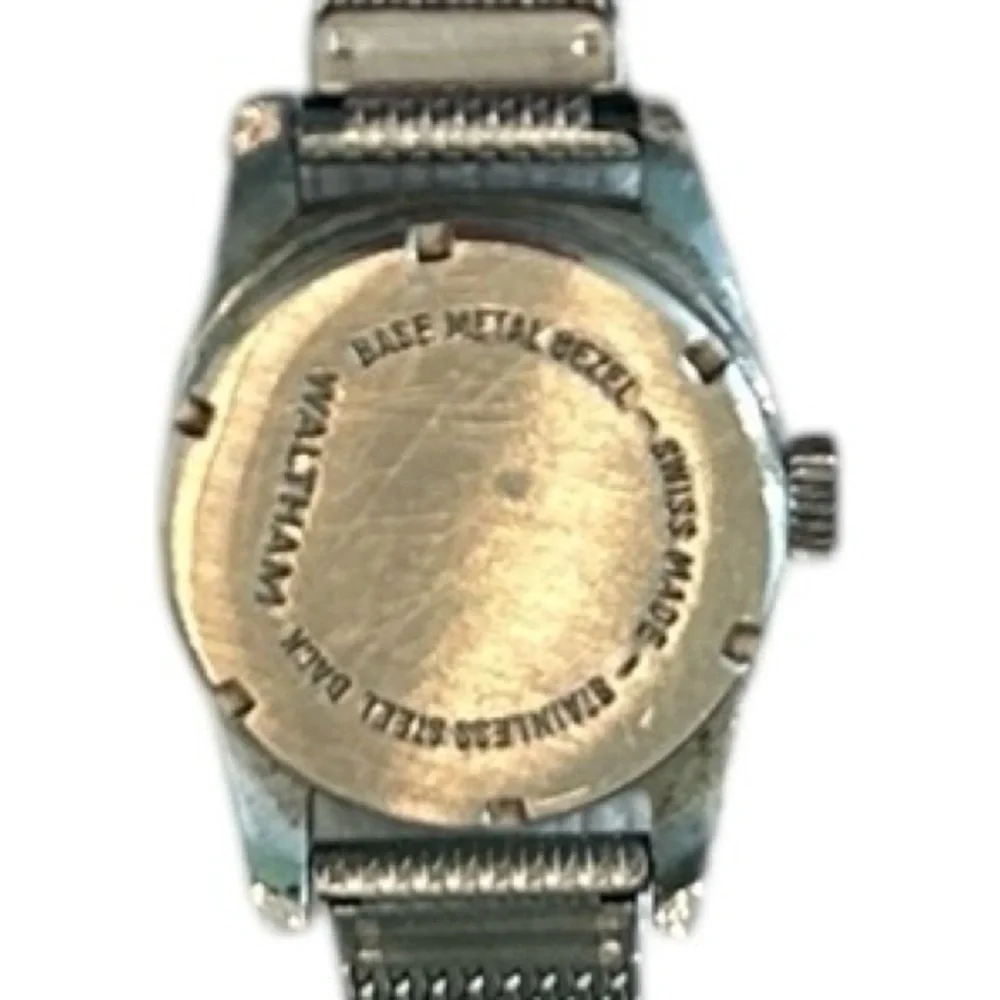 Vintage 1990’s Waltham Silver tone Watch  Swiss made stainless steel back